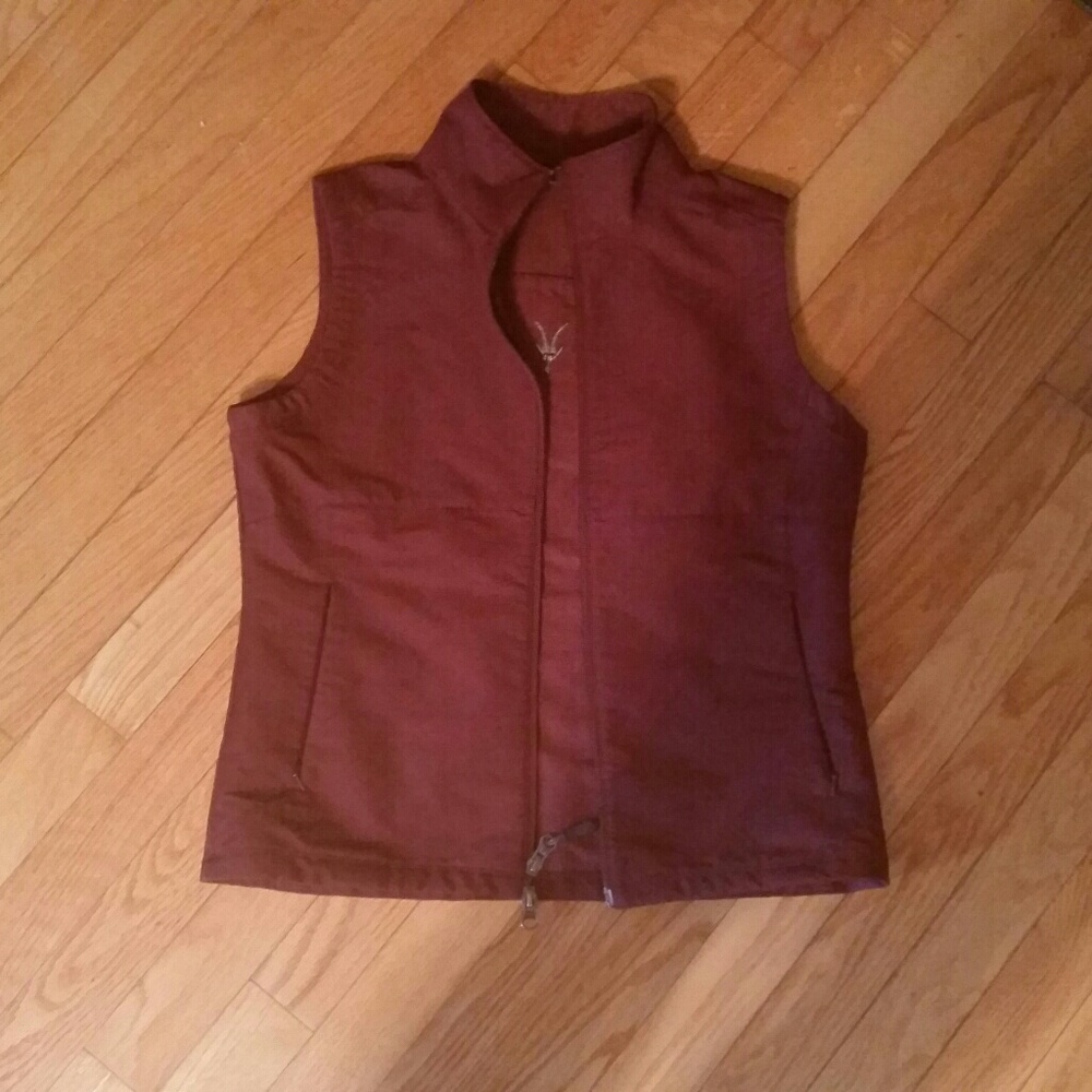Softshell wool ibex vest wine burgundy cropped